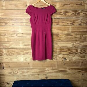 White House Black Market Fuchsia Cap-Sleeve Sheath Dress